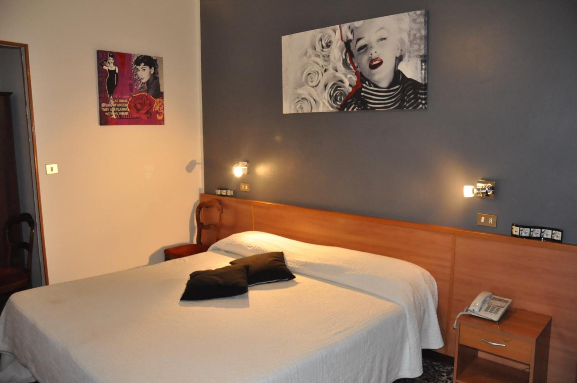 Hotel Vittoriano Turin Exterior foto