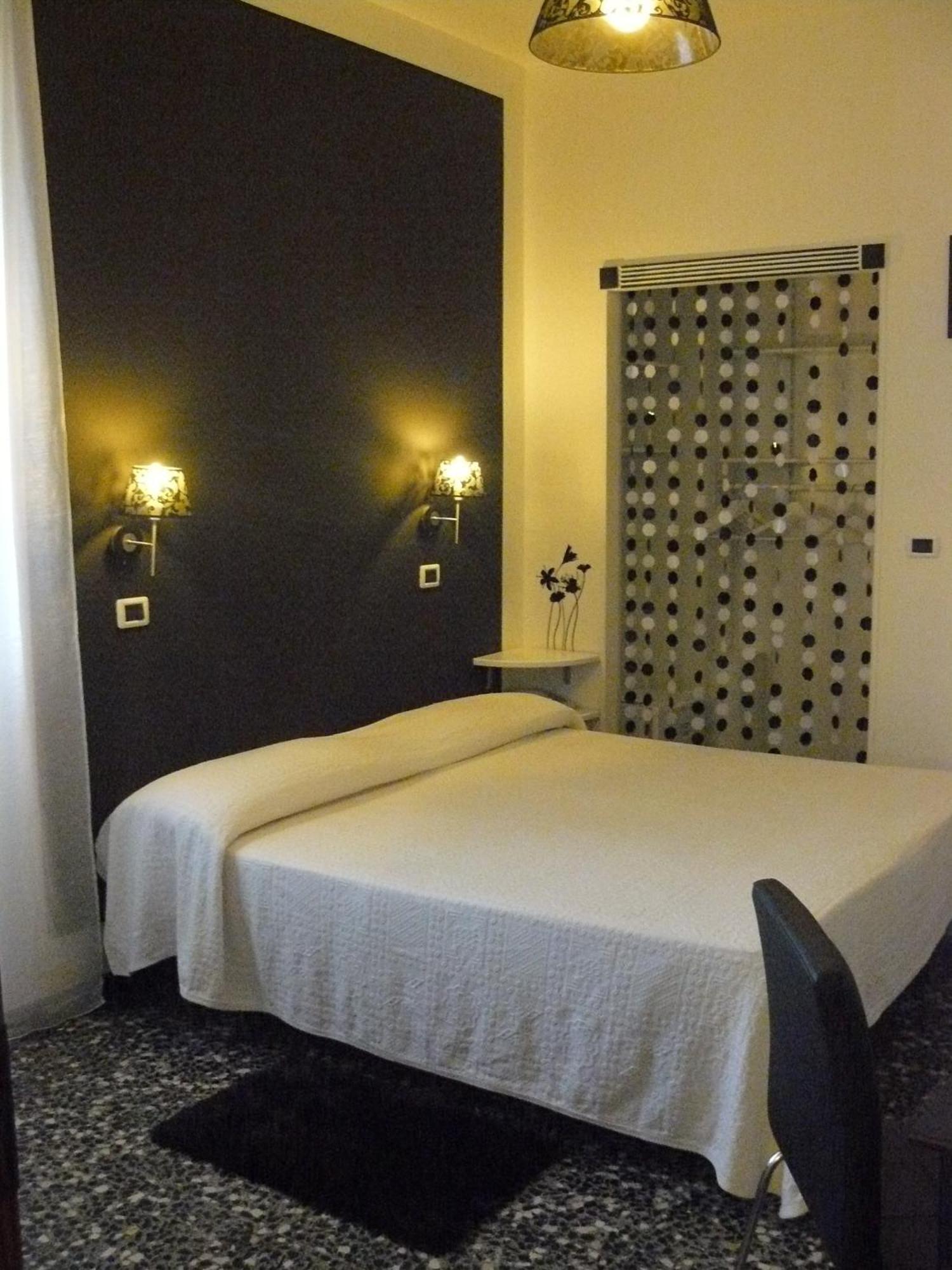 Hotel Vittoriano Turin Exterior foto